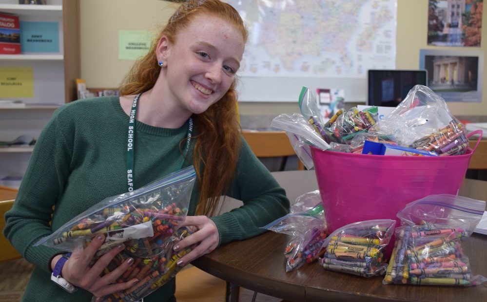 Seaford Student Finds a Colorful Way To Give