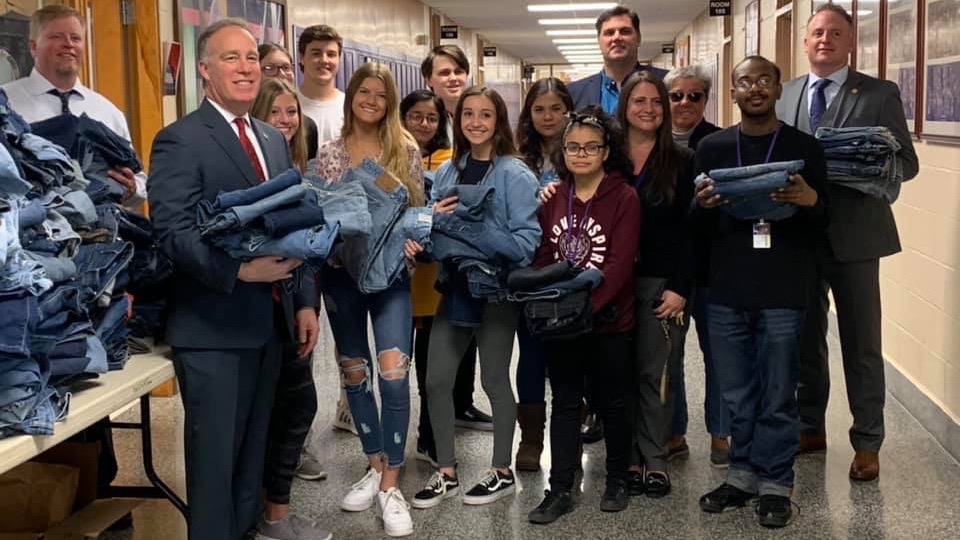 Islip High Schoolers Make a Difference Donating Jeans