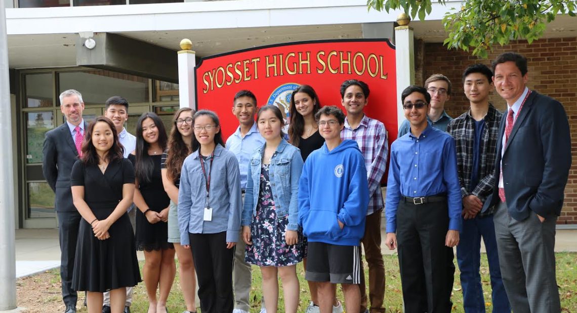 13 Syosset High School Seniors Named National Merit Semifinalists