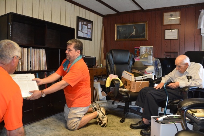 Bethpage Resident Helps Brings the Music Back to WWII Veteran’s Home