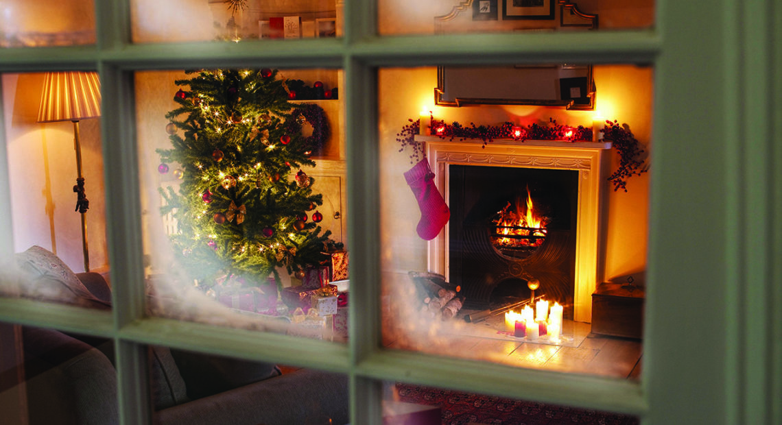 Prepare The Fireplace For Holiday Decorating