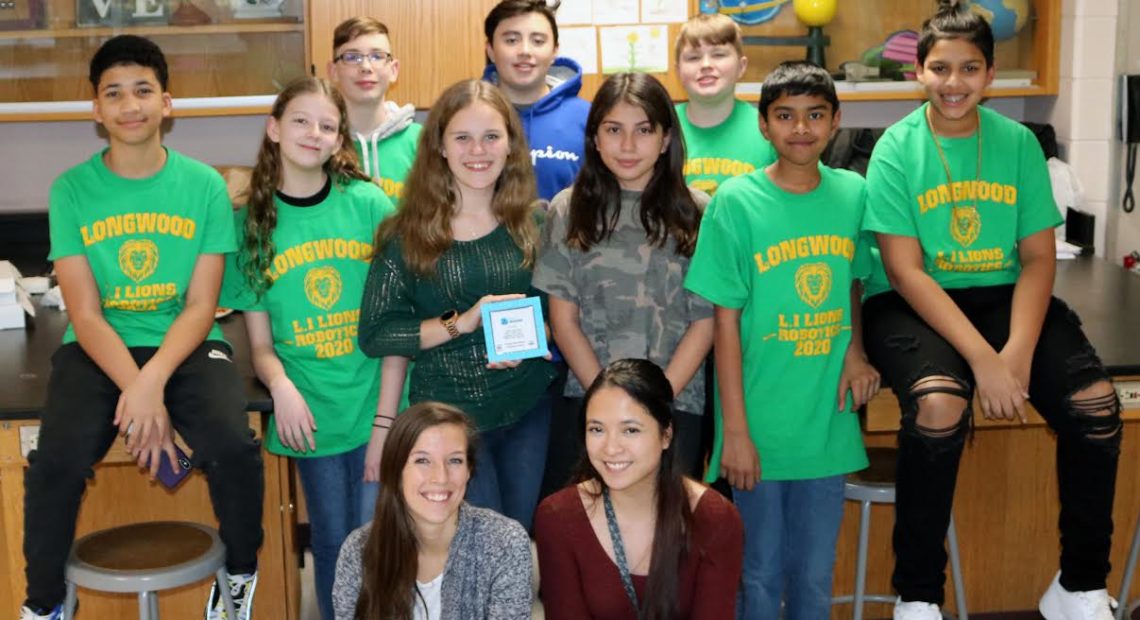 Longwood Junior High School Robotics Team Wins Project Innovative Solution Award at SBPLI