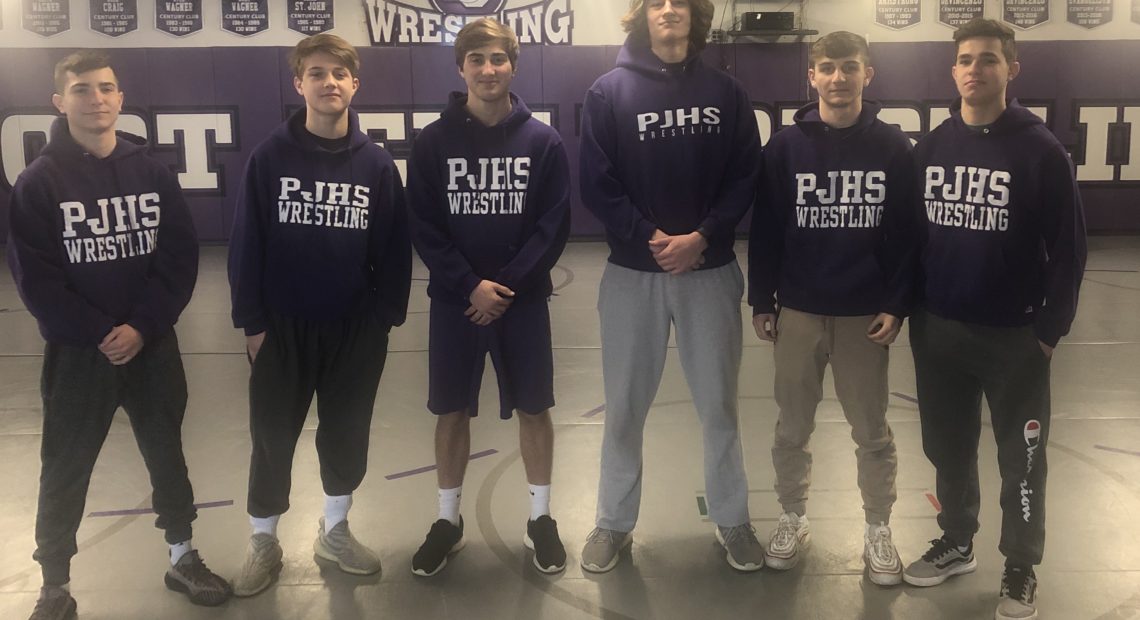 Six Port Jefferson Wrestlers Place at Suffolk County Tournament
