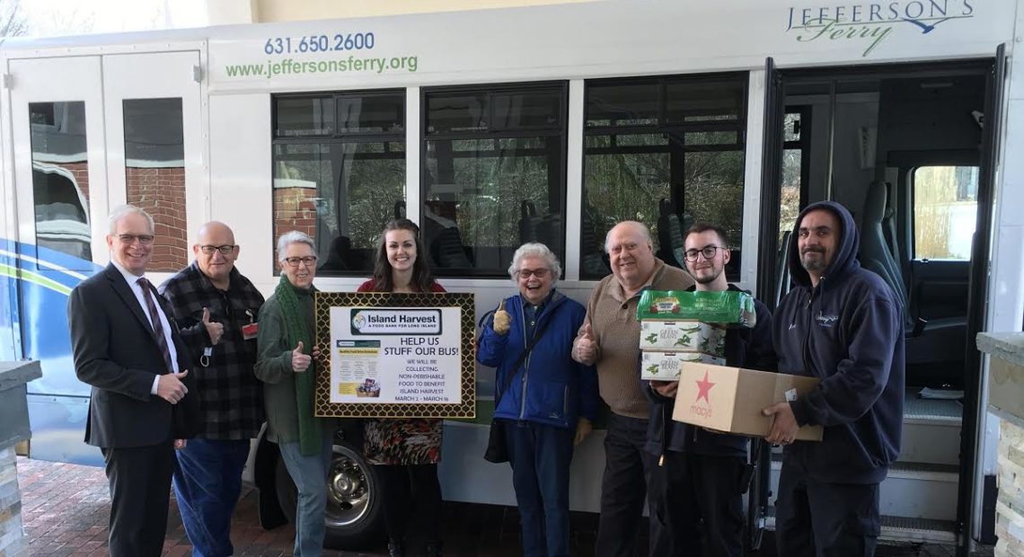 Jefferson’s Ferry Collects and Delivers 527 Pounds of Food to Island Harvest Food Bank