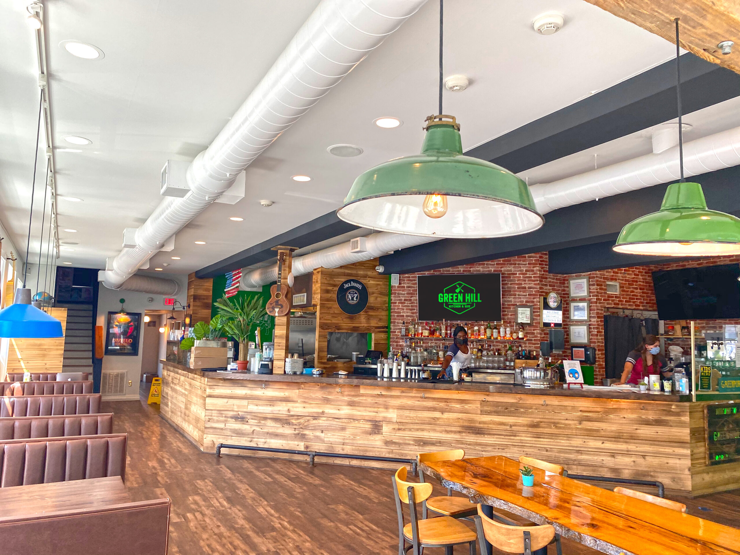 OKTOBERFEST CELEBRATIONS AT GREEN HILL KITCHEN & QUE Long Island