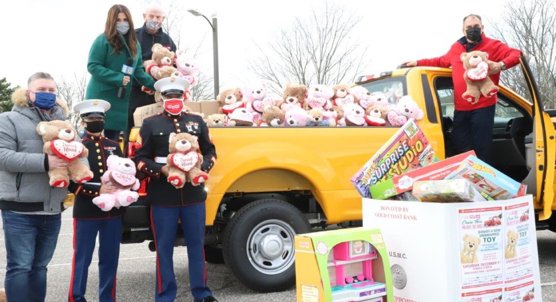 Town and Marines Collect Over 16,000 Toys for Tots