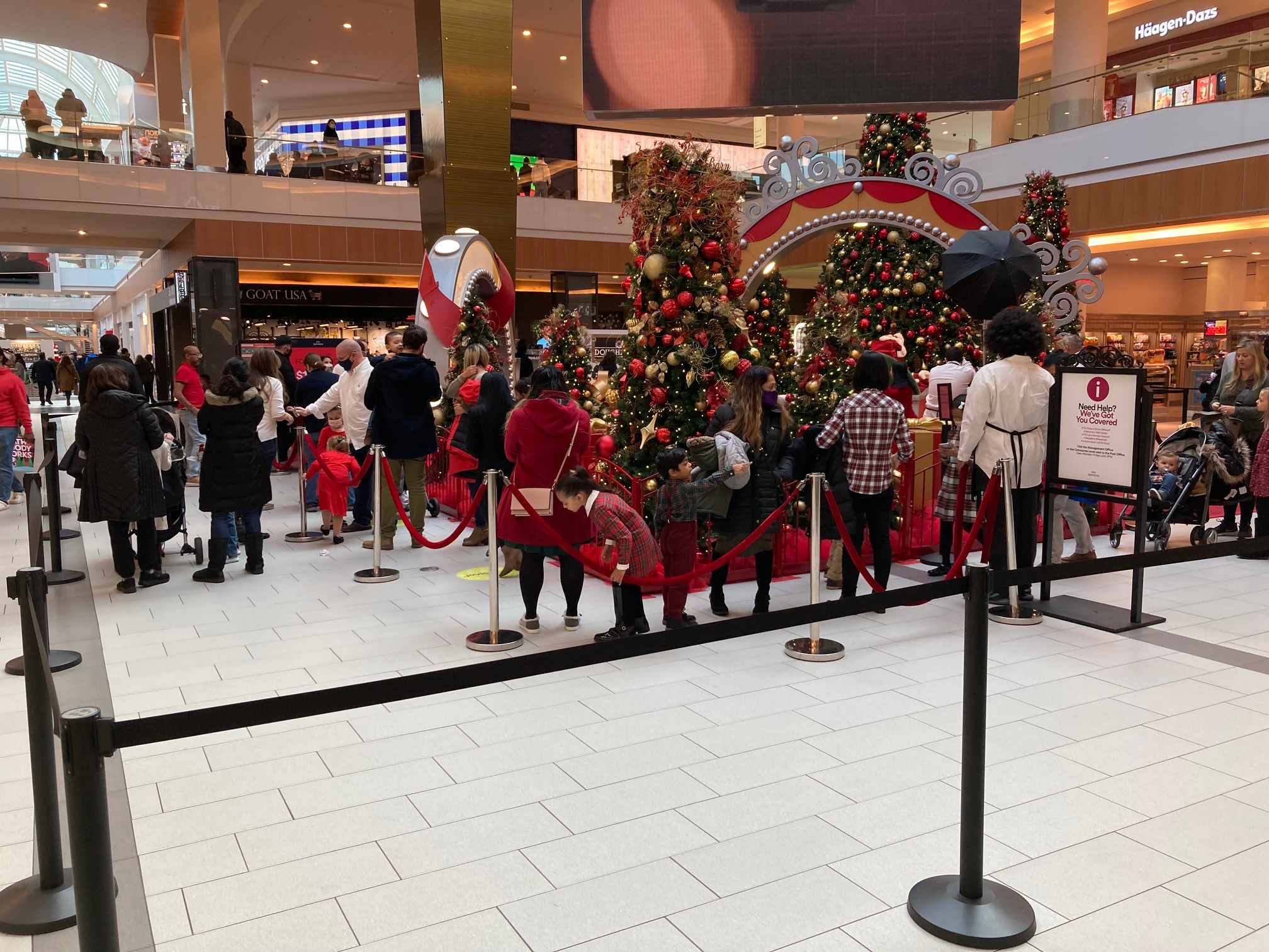 Jovia Financial Credit Union And Roosevelt Field Partner To Bring The Ultimate Holiday Tradition Back