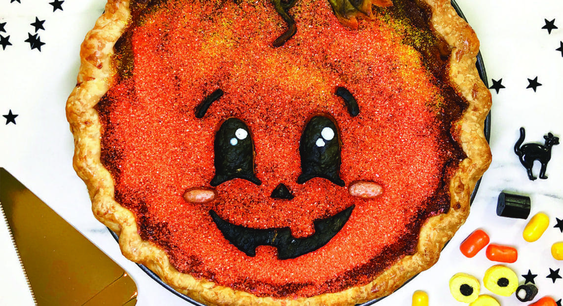 Decorate A Festive Pie For Halloween Party Fun
