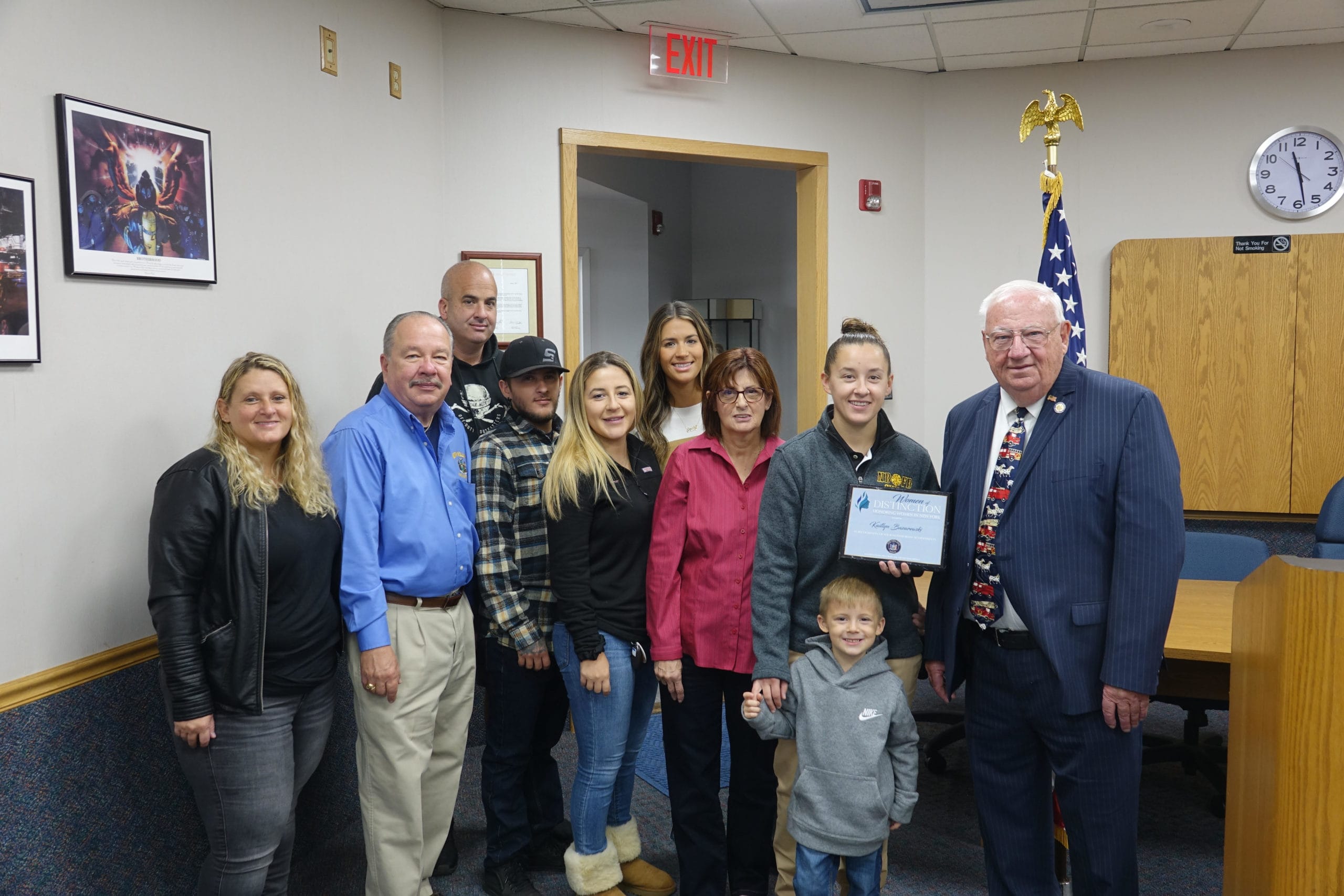 Senator John Brooks Presents The Woman Of Distinction Award To Chief ...