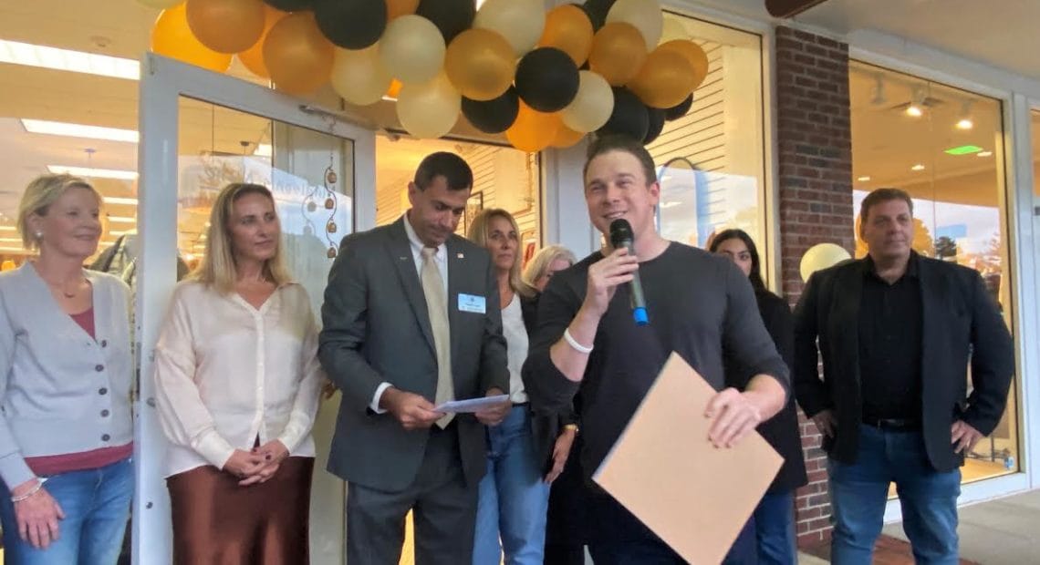 Legislator Lafazan Celebrates Grand Opening Of Madison’s Niche In Woodbury