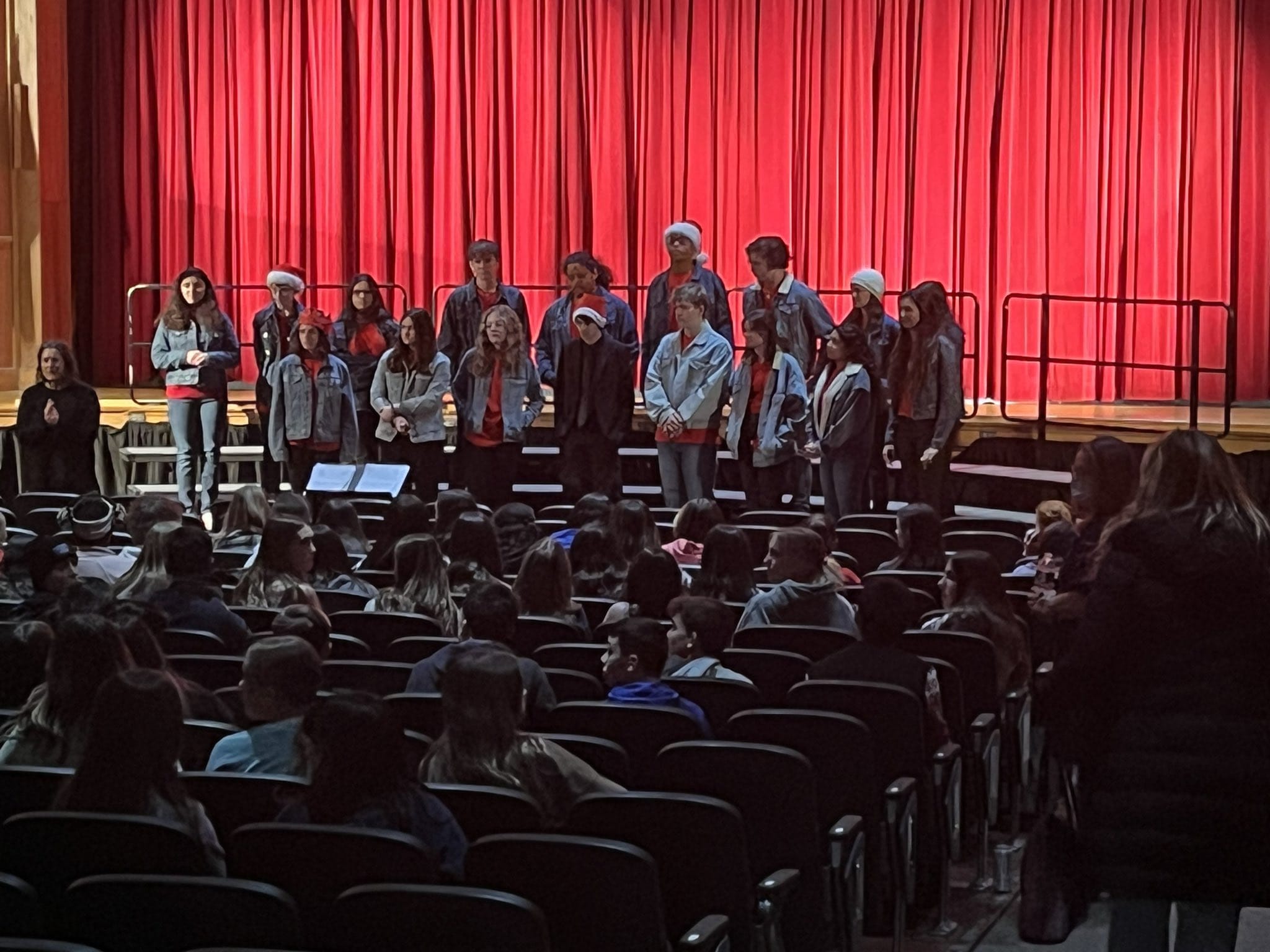 East Islip High School Ensembles Pay Musical Visit To Middle School