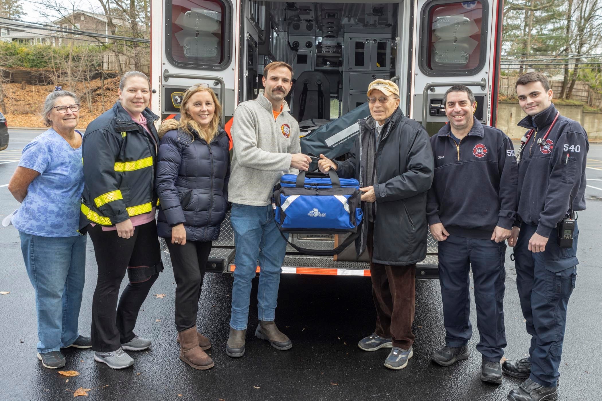 Legislator DeRiggi-Whitton Joins with Kiwanis Club, Locust Valley and Sea Cliff FD Officials To Celebrate Donation Of Pediatric AED Kits