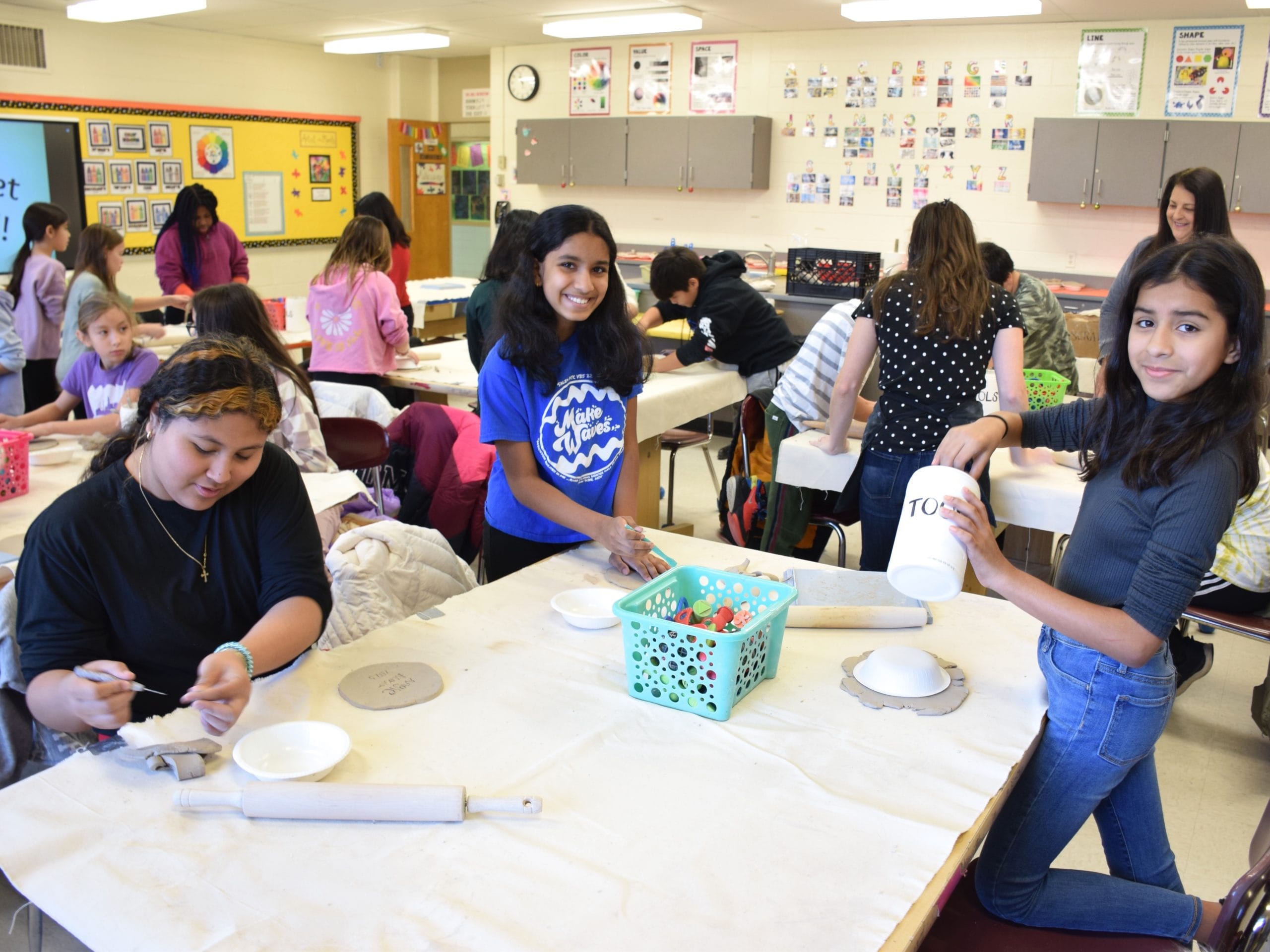 Deer Park Fifth Graders Get Creative During A Day In Clay