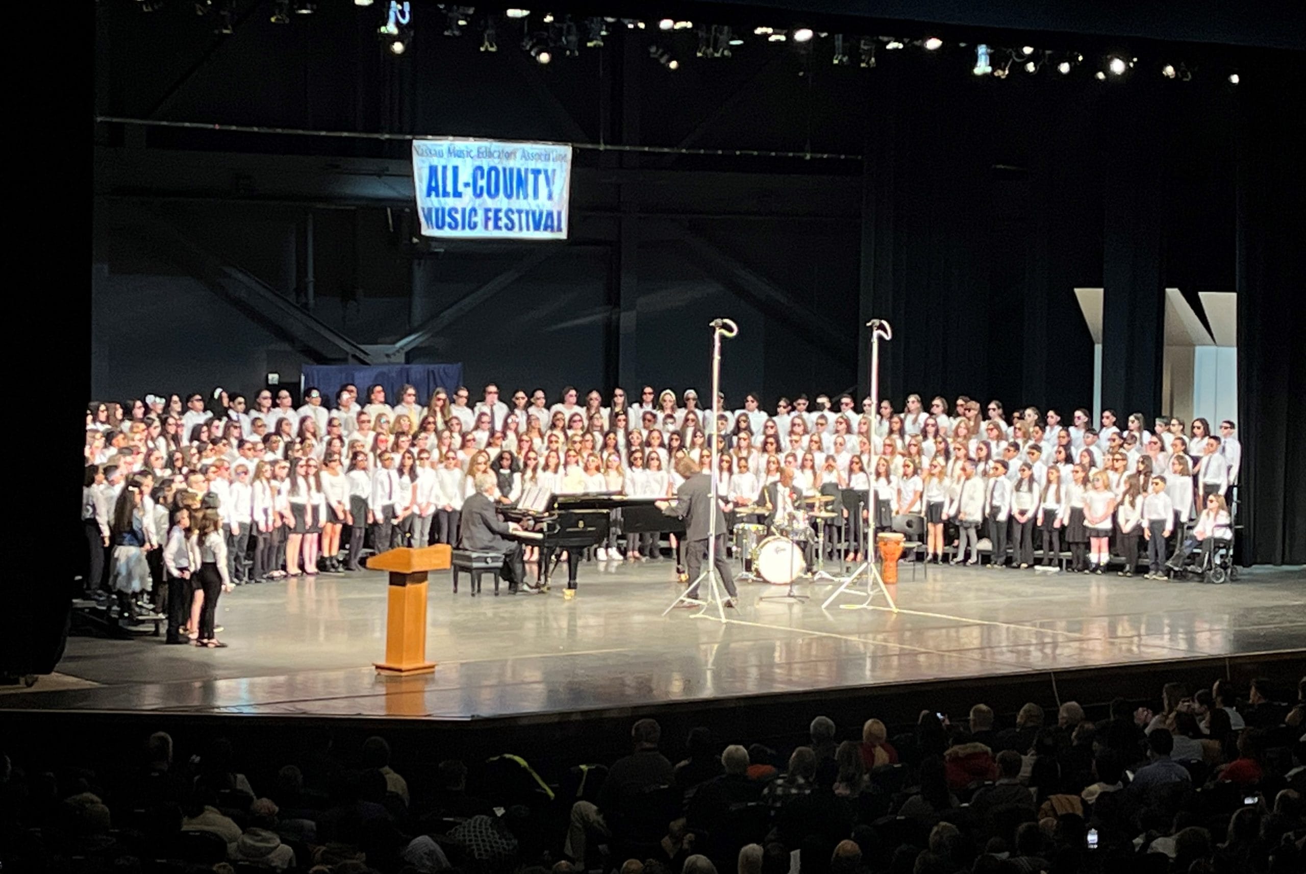 Hicksville Fifth Graders Participate In AllCounty Music Festival