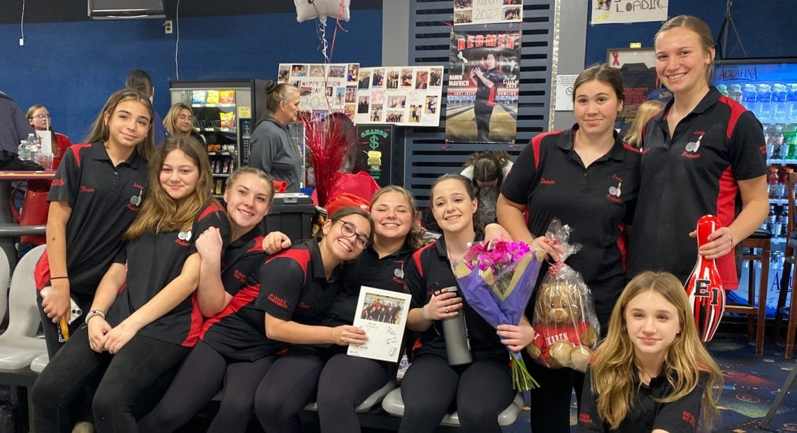 East Islip&#8217;s Girls Bowlers Finish As League Champions