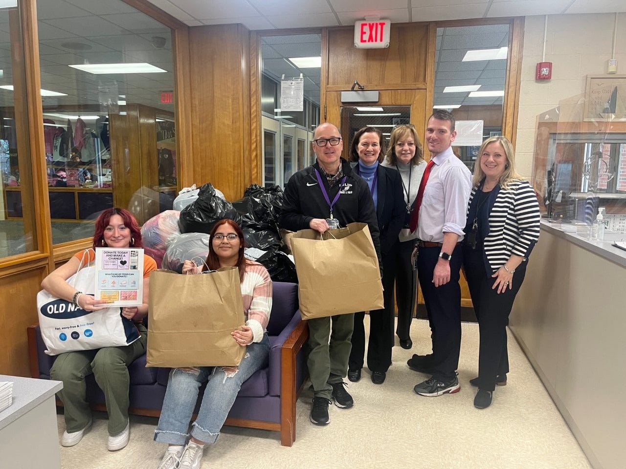 Islip Students&#8217; Civics Project Collects Donations For Homeless Shelter