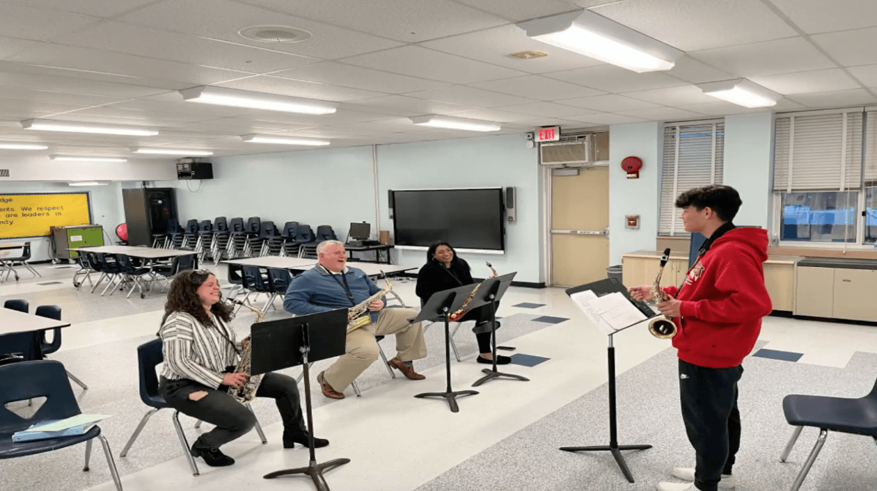 Students Become Teachers At Parent Band Night - Long Island Media Group