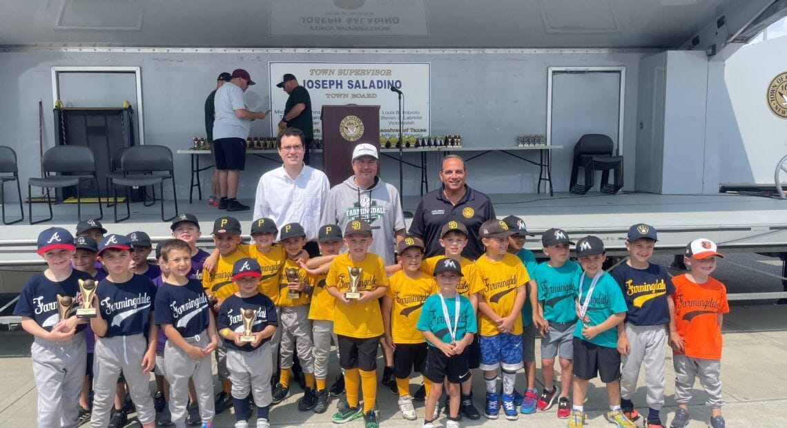 Labriola Celebrates Farmingdale Baseball Day With Youth Athletes