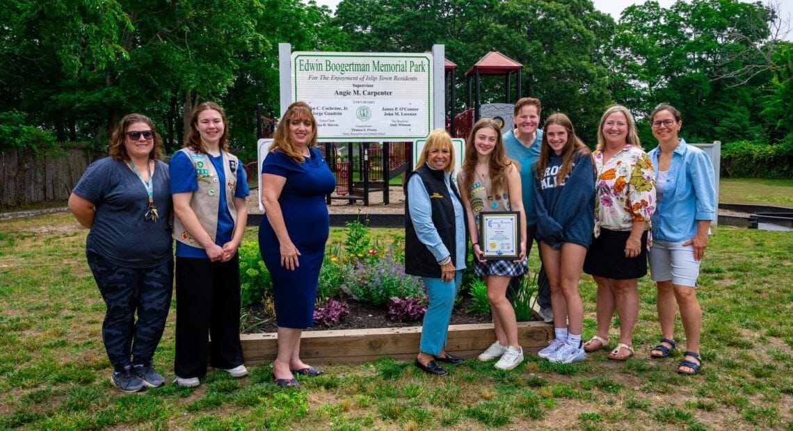 Memorial Park Beautification Earns Gold Award Honor