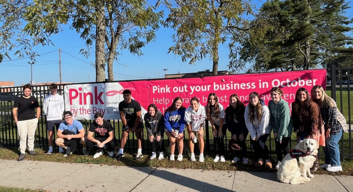 Islip High Schoolers Show Support For The Pink By The Bay Campaign
