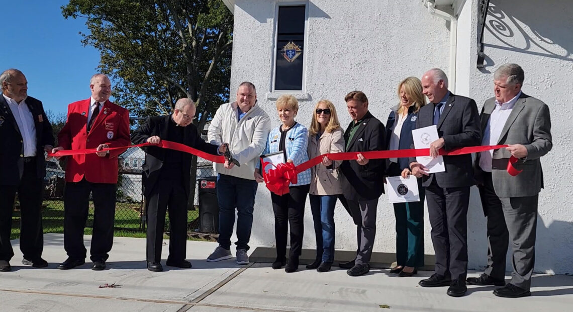 Knights of Columbus Lindenhurst OLPH Commemorate Their Grand Opening With A Ribbon Cutting