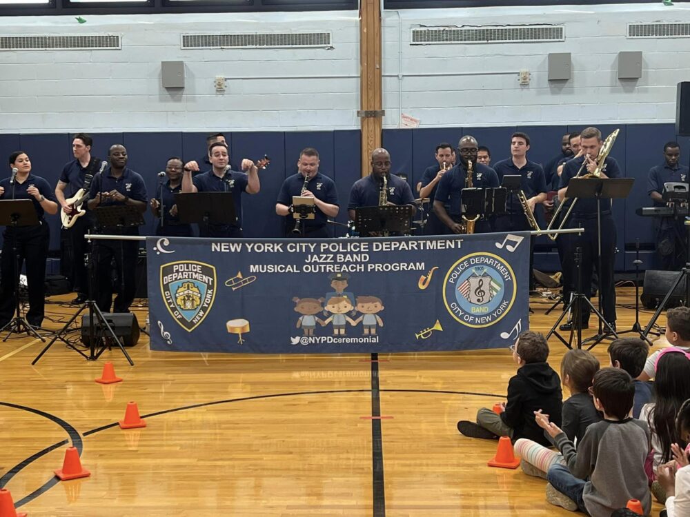 Holbrook Road Elementary School Welcomes NYPD Jazz Band