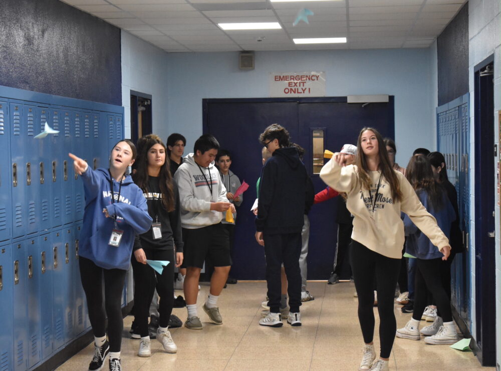 Teams Take On Challenges At Wantagh Eighth Grade Olympics