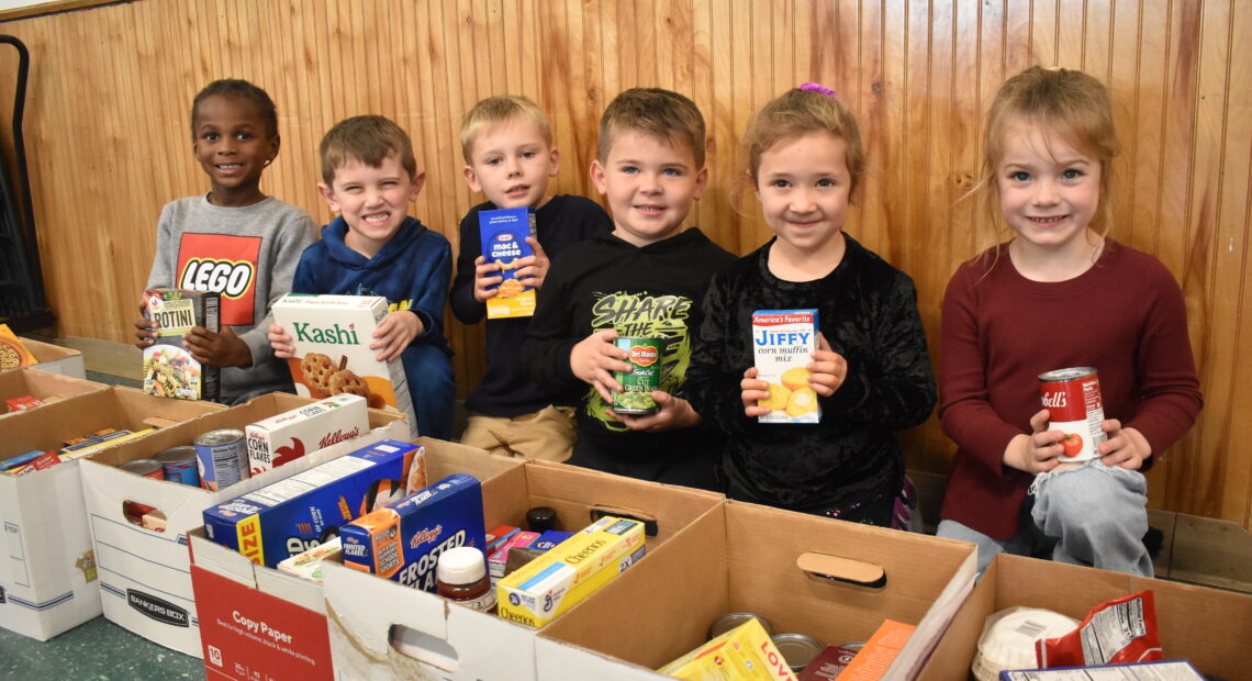 North Bellmore Kindergartners Gain By Giving
