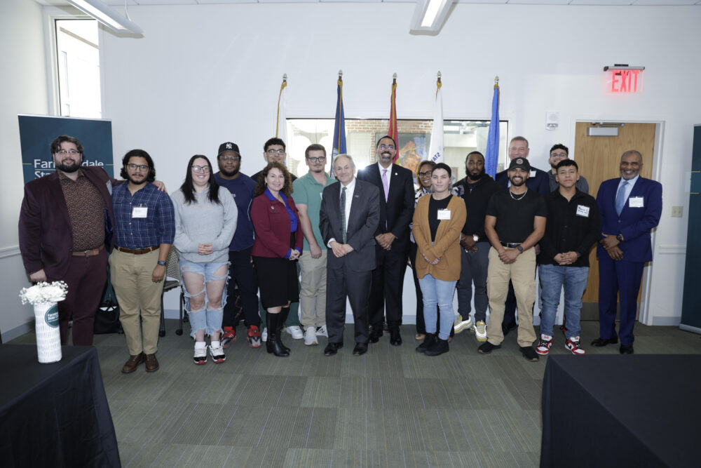 SUNY Chancellor King Announces Veterans Enrollment And Support Internship Program
