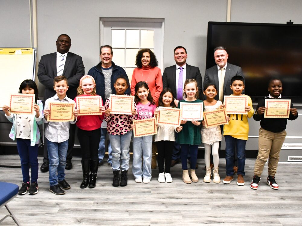 Second Grade Student Council Honored At Deer Park Board Of Ed Meeting ...