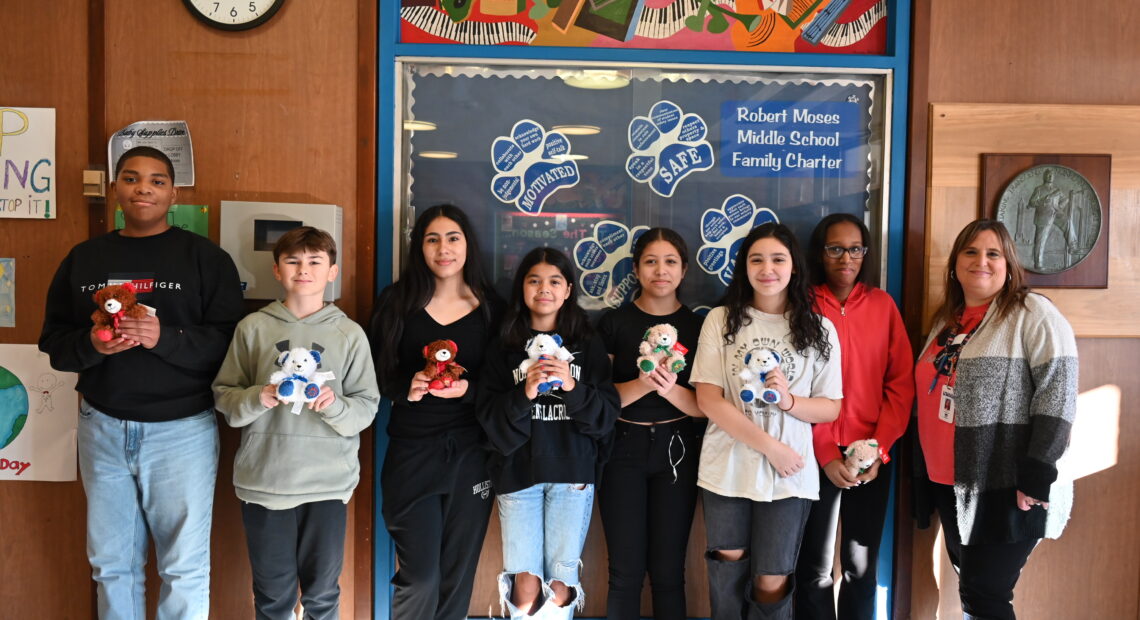 Robert Moses MS Students Spread Awareness About Endangered Species