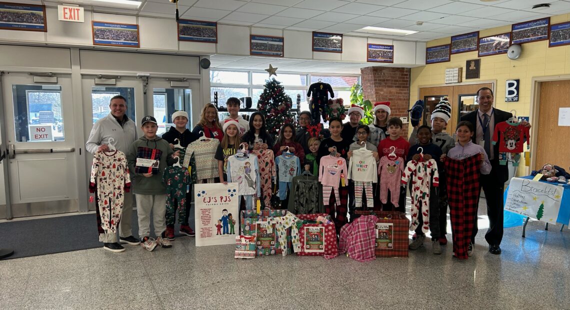 Dawnwood Middle School Donates Over 100 Pairs Of Pajamas To The Town Of Brookhaven Interface Program