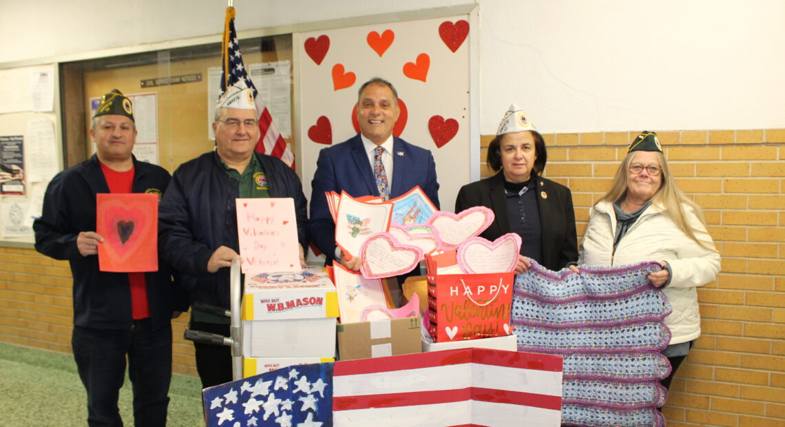 Valentine&#8217;s For Veterans Presented To Hometown Heroes