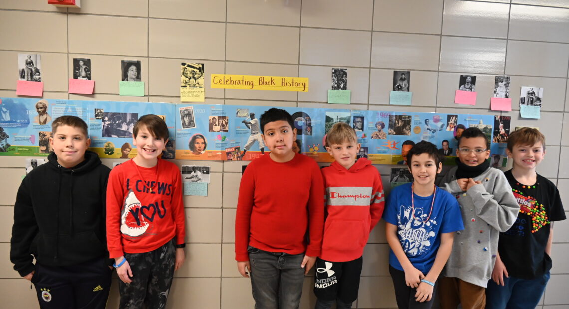 Tooker Fourth Graders Show Off Their Research