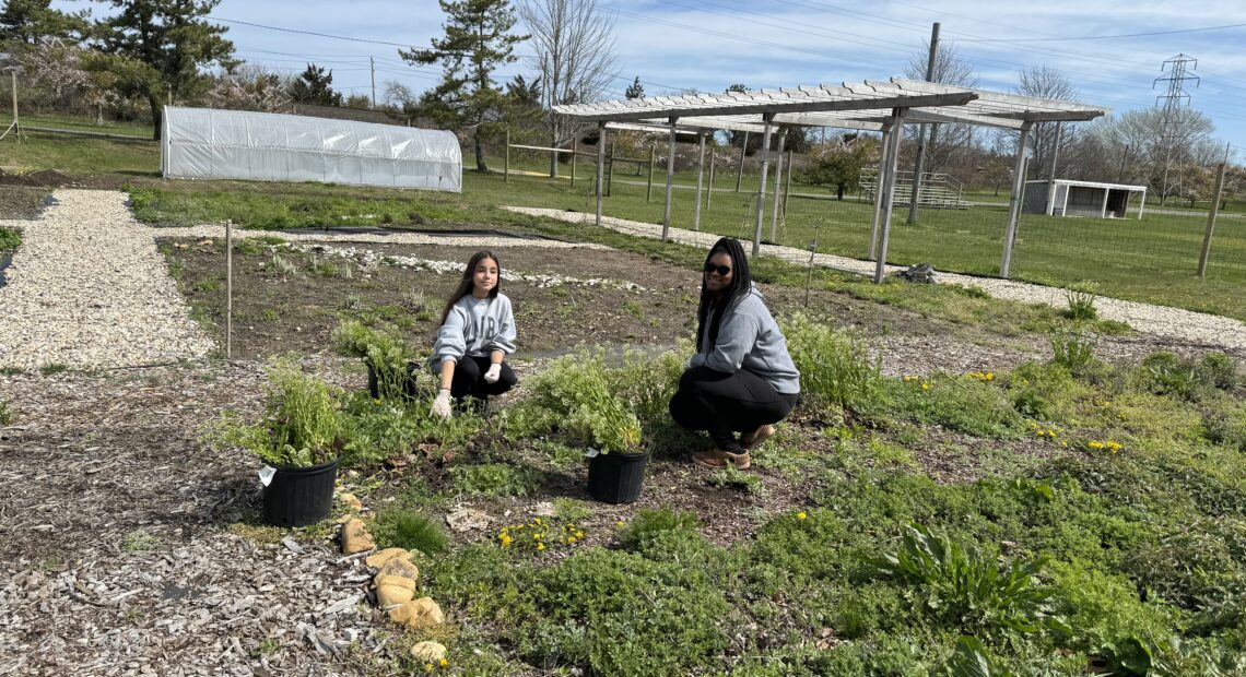 Sachem East Students Visit The FoodLab