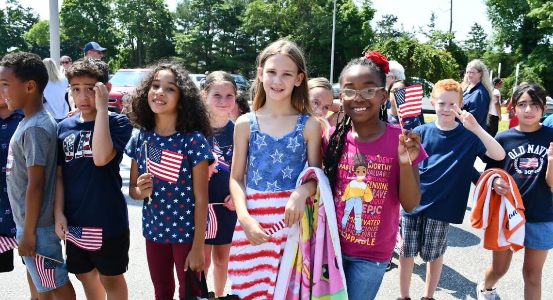 Islip’s Commack Road Celebrates Patriotism On Flag Day
