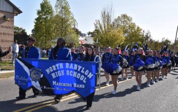 Spirited Homecoming Unites North Babylon Community