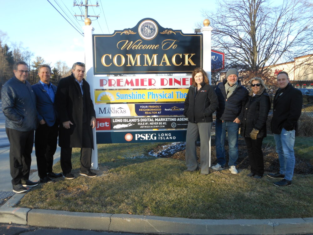 PSEG Long Island Provides Nearly $18,000 to Support Businesses in Commack and Huntington Station