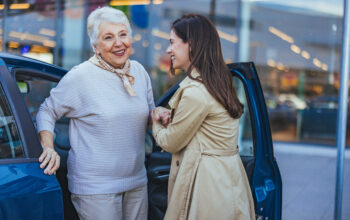 T.R.I.P. Tips for Families Traveling with a Loved One Living with Dementia this Memorial Day Weekend