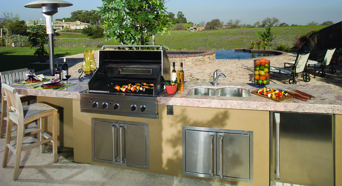 Features To Accommodate Outdoor Cooking