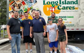 Legislator Koslow Supports Veterans Giveaway At Eisenhower Park