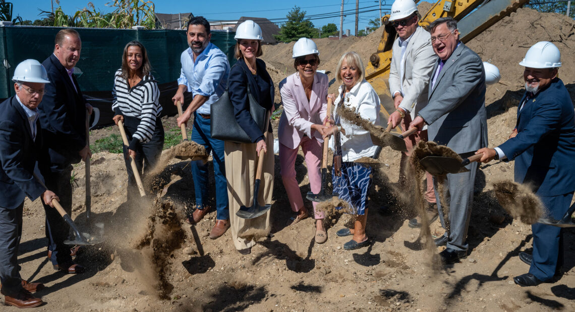 Town Of Islip Celebrates Groundbreaking At One Carleton Green