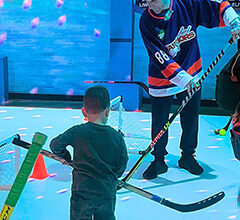 Long Island Children&rsquo;s Museum Hosts LI Warriors For Special Hockey Clinic