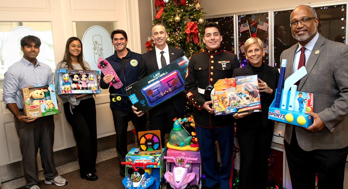 Town Of Babylon&rsquo;s Toys For Tots Drive Most Successful In Years