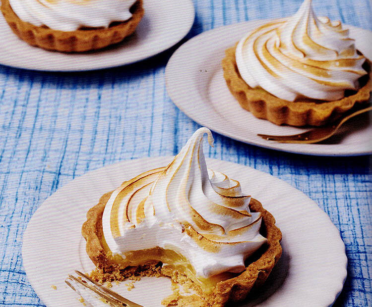 Mini Lemon Meringues Are Tasty Little Tarts