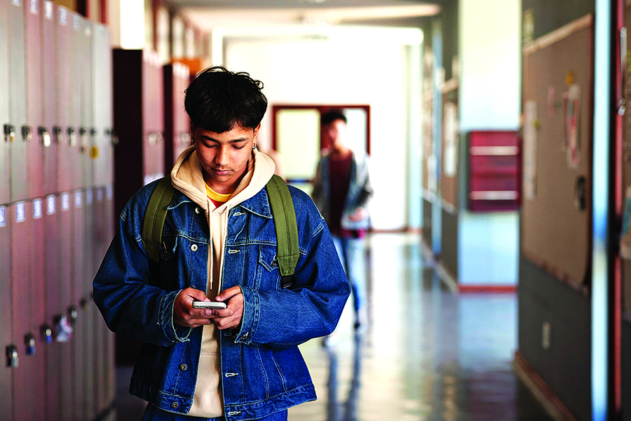 What To Know About Smartphone Use In School
